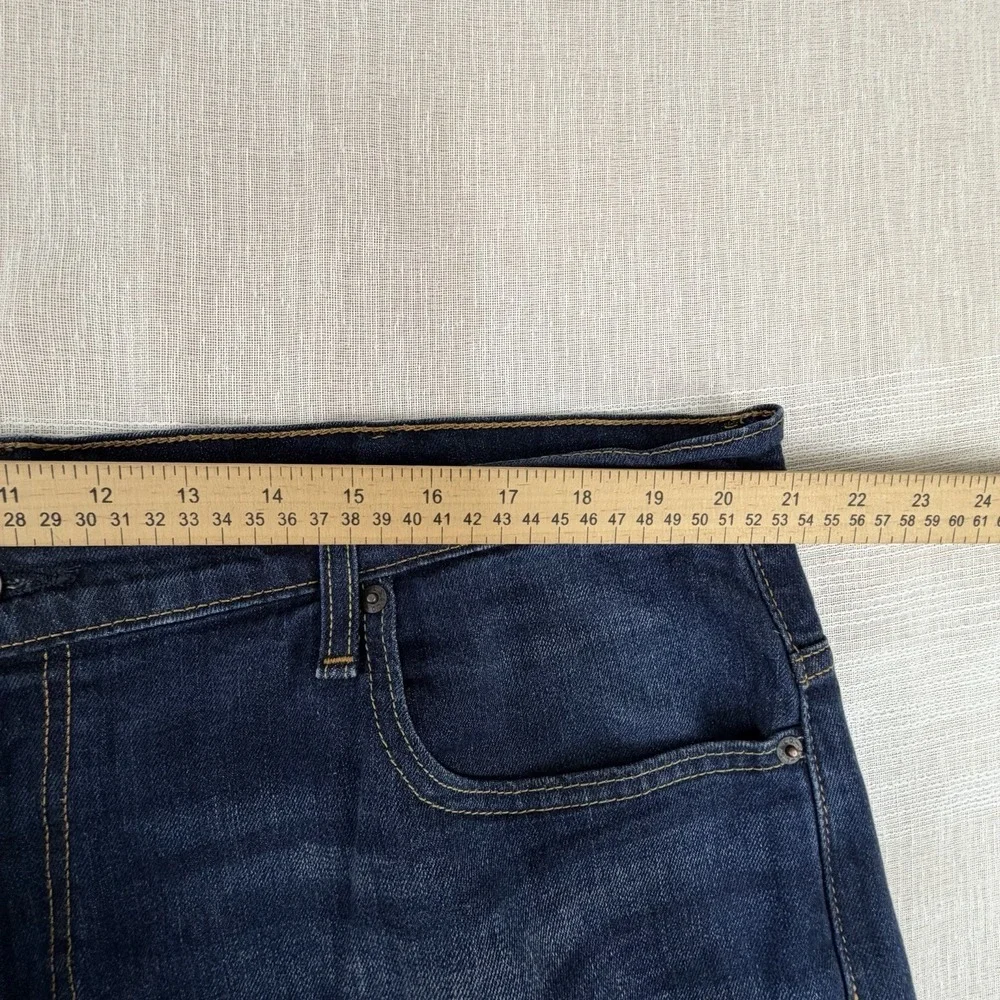 Levi's 569 Loose Straight Jeans Men's Sz 40x32 Blue Dark Wash Stretch Whiskering